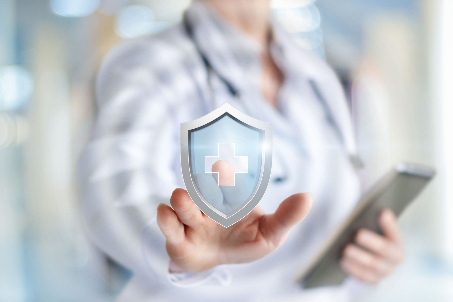 Doctor puts the protection of health .